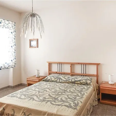 Amazing In W/ 3 Bedrooms Σπίτι διακοπών Praia a Mare