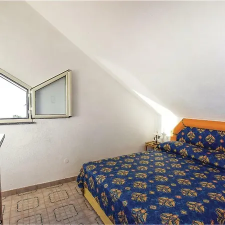 Σπίτι διακοπών Amazing In W/ 3 Bedrooms
